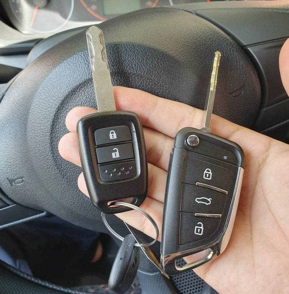 Bảng Giá Làm Chìa Khóa Ô Tô & Mở Khóa Xe Hơi Tận Nơi Tại Nha Trang