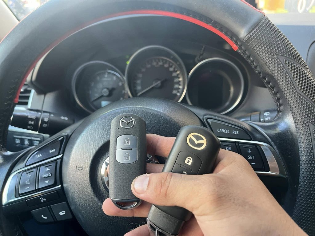 Làm Chìa Khóa Thông Minh Ô Tô Mazda, Ford, Honda Mất Hết Chìa Ở Nha Trang